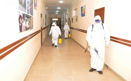 Bakıda məktəblərdə dezinfeksiya işləri aparılır