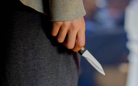 Cəlilabad şəhər 4 saylı məktəbin direktoru: "Bıçaqlanan şagird 2 gün idi ki, dərsə gəlmirdi"