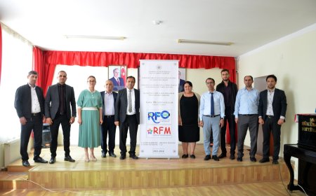 Cəlilabadda şəhər 7 nömrəli məktəbdə Təhsildə İnkişaf və İnnovasiyalar üzrə VII qrant müsabiqəsində qalib elan olunmuş "Gənc Riyaziyyatçılar -Olimiada haxırlığı" layihəsinin açılış tədbiri  keçirilmişdir