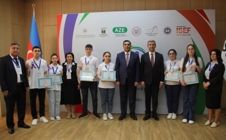 M.İbrahimov adına Biləsuvar Təhsil Kompleksinin 6 şagirdi “Sabahın alimləri” Müsabiqəsində gümüş medal qazanıb