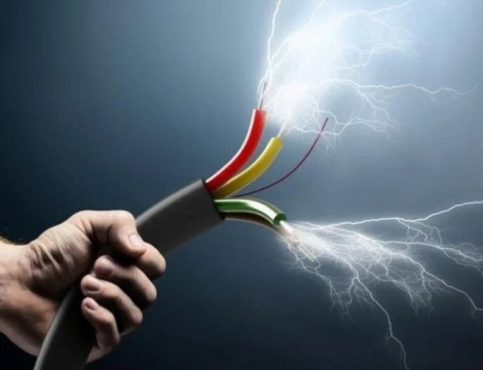 Cəlilabadda 11 yaşlı uşağı elektrik cərəyanı vuraraq öldürüb