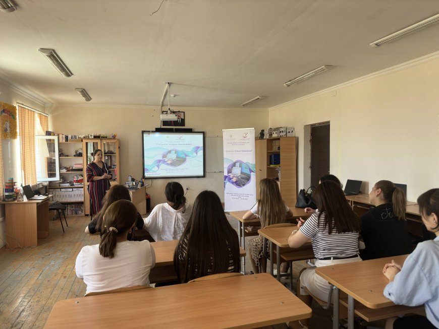 ““Computer Science Discoveries” kursunun tərcüməsi və tətbiqi” layihəsinin bağlanış mərasimi keçirilib