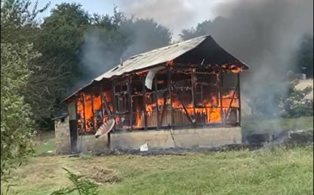Cəlilabadda yaşayış evi yanaraq kül olub