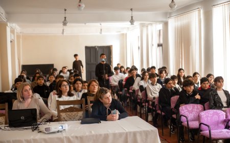 “İnteraktiv rəqəmsal tədris platformalarının dərsə inteqrasiyası” layihəsinin bağlanış mərasimi keçirilib