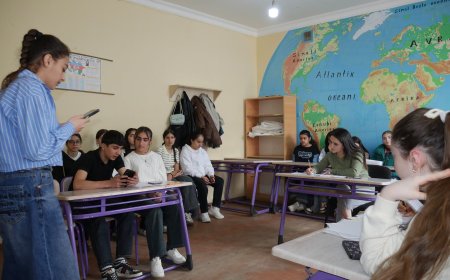 “Söz Gücü: Debat Klubu” layihəsi çərçivəsində debat çempionatı keçirilib